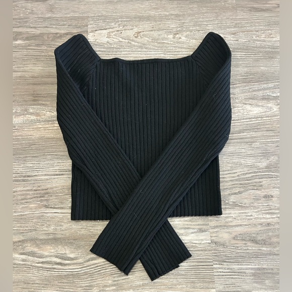 Wild Fable Ribbed Off-Shoulder Sweater - Picture 4 of 4